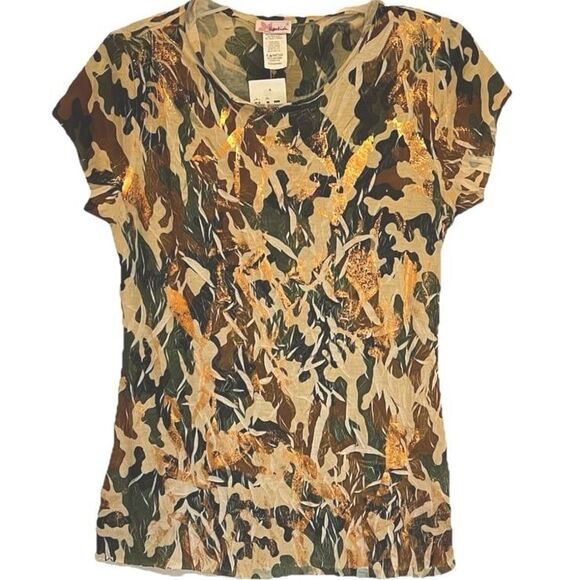 NWT Y2K Lipstick Camo Tshirt Size L  Metallic Front Embellishment Junior Fit - Picture 1 of 5